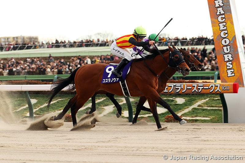 Forever Young claims Breeders' Cup Classic for Japan | BRISnet.com